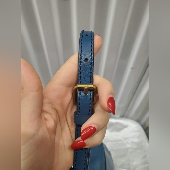 Fossil Leather Crossbody Bag - Picture 6 of 11